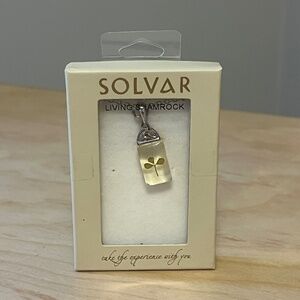 ☘️ Solvar Living Shamrock  Necklace ☘️